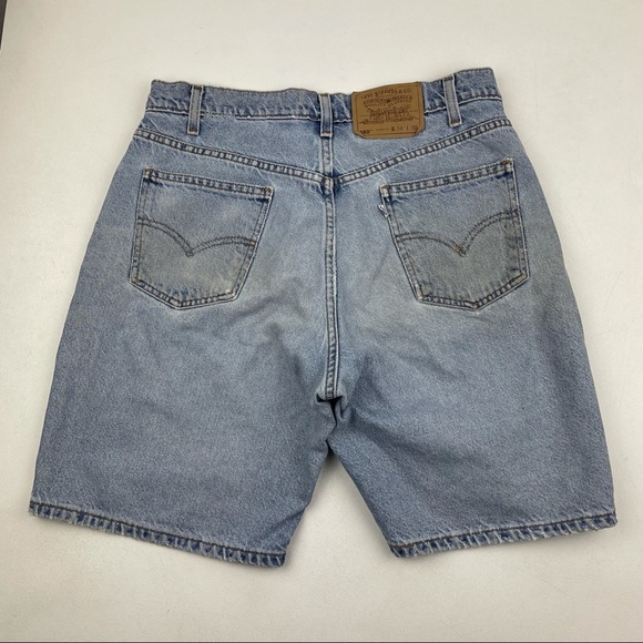 Vintage LEVI'S 550 High Waisted Jeans Shorts - Picture 2 of 7